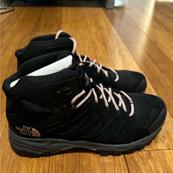 New - The North Face Truckee Mid Boot - 8.5 - Picture 2 of 3